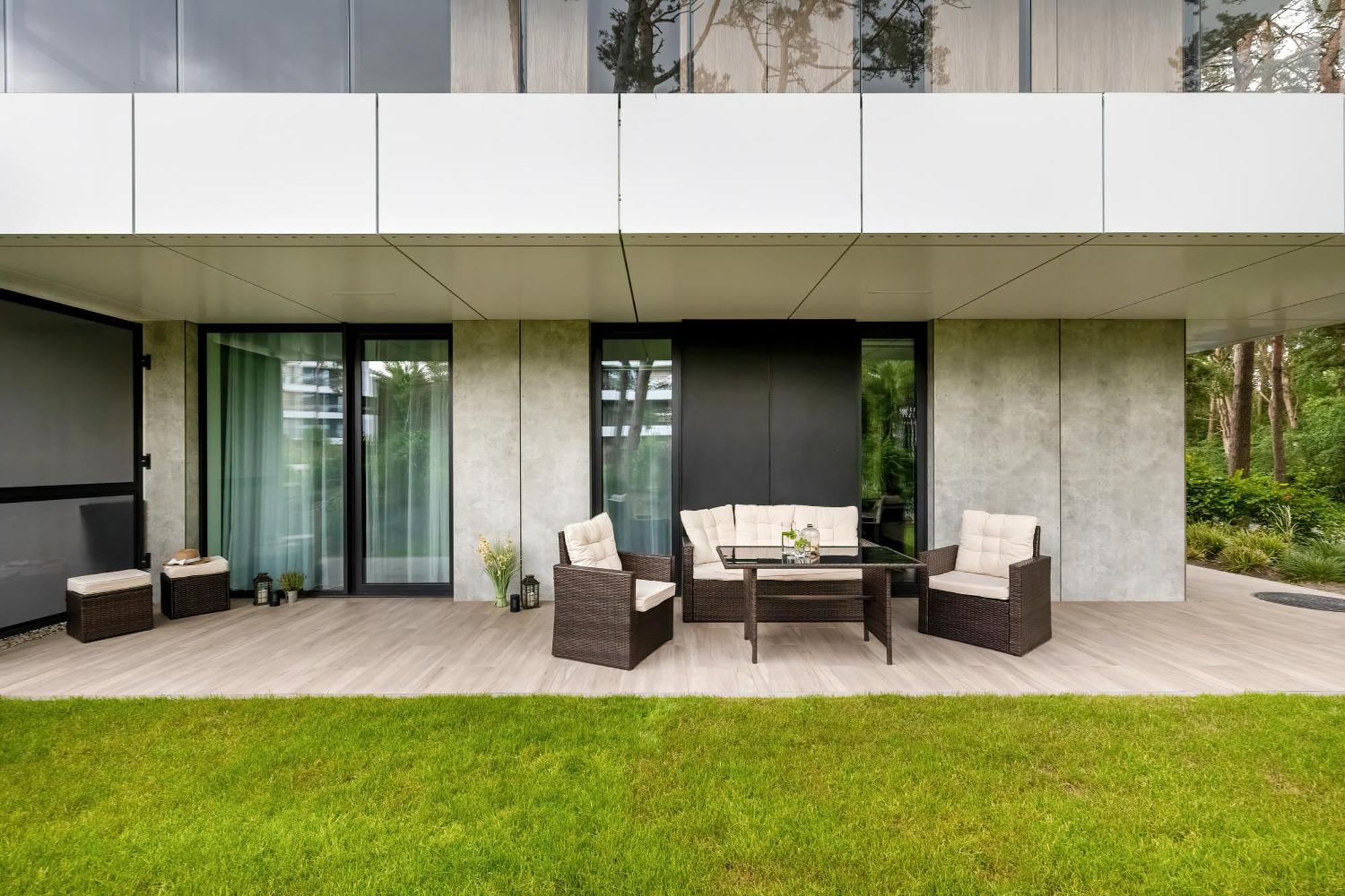 Relax With Parking Shellter Rogowo Renters Prestige Apartment Rogowo (Gryfice)